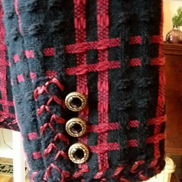 Chanel Style Women's Jacket - Picture 3 of 5